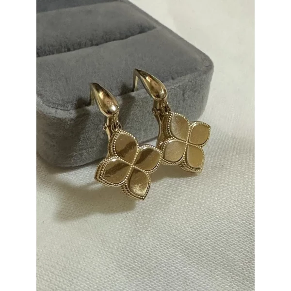 https://jmart.kz/images/detailed/10658/113678045-1.webp