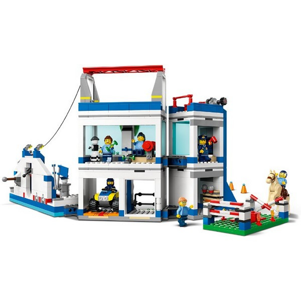 https://jmart.kz/images/detailed/5233/lego-akademiya-politseiskoi-podgotovki-city-60372-108313063-5.jpg